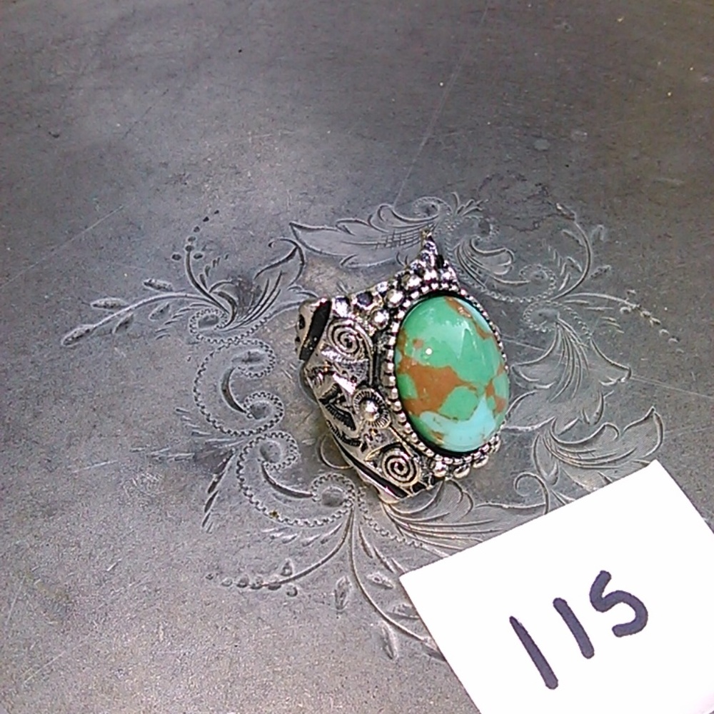 green and brown ring - Picture 4 of 8